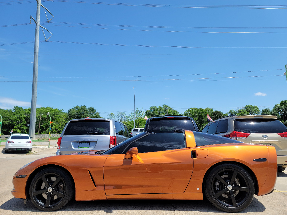 2008 SUNSET ORANGE /CASHMERE Chevrolet Corvette (1G1YY26W585) with an 6.2L V8 OHV 16V engine, AUTO transmission, located at 2660 S.Garland Avenue	, Garland, TX, 75041, (469) 298-3118, 32.885387, -96.656776 - VERY FAST, VERY CLEAN, LOW MILE 2008 CORVETTE COUPE! MUST SEE! GM PERFORMANCE PARTS LS3 "HOT CAM" KIT VERARAM COLD AIR INTAKE KOOKS STAINLESS STEEL LONG TUBE HEADERS KOOKS HIGH FLOW MID-PIPE BILLY BOAT CATBACK EXHAUST SYSTEM PERFORMANCE TUNED OEM WHEELS POWDER COATED GLOSS BLACK JAKE SKULL - Photo #1