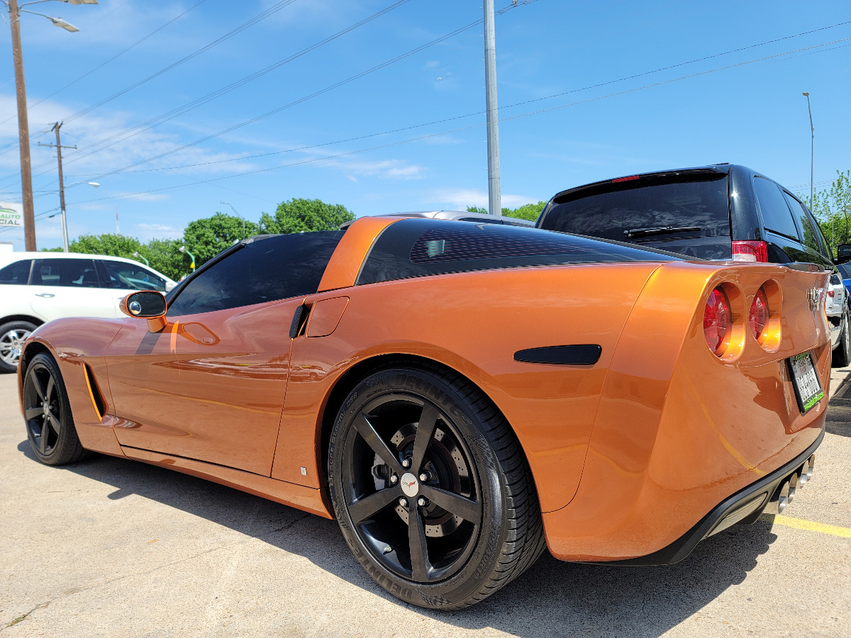 2008 SUNSET ORANGE /CASHMERE Chevrolet Corvette (1G1YY26W585) with an 6.2L V8 OHV 16V engine, AUTO transmission, located at 2660 S.Garland Avenue	, Garland, TX, 75041, (469) 298-3118, 32.885387, -96.656776 - VERY FAST, VERY CLEAN, LOW MILE 2008 CORVETTE COUPE! MUST SEE! GM PERFORMANCE PARTS LS3 "HOT CAM" KIT VERARAM COLD AIR INTAKE KOOKS STAINLESS STEEL LONG TUBE HEADERS KOOKS HIGH FLOW MID-PIPE BILLY BOAT CATBACK EXHAUST SYSTEM PERFORMANCE TUNED OEM WHEELS POWDER COATED GLOSS BLACK JAKE SKULL - Photo #2