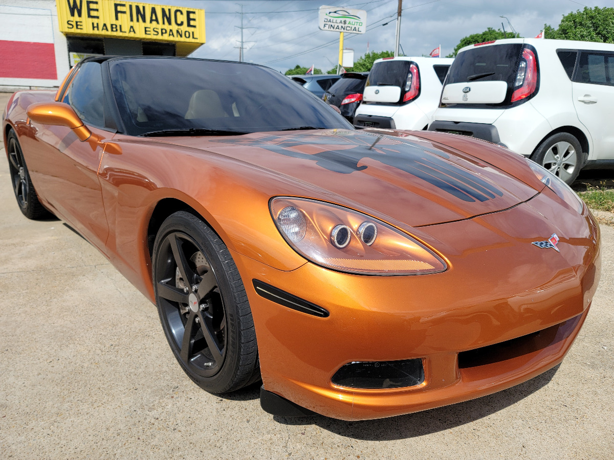 2008 SUNSET ORANGE /CASHMERE Chevrolet Corvette (1G1YY26W585) with an 6.2L V8 OHV 16V engine, AUTO transmission, located at 2660 S.Garland Avenue	, Garland, TX, 75041, (469) 298-3118, 32.885387, -96.656776 - VERY FAST, VERY CLEAN, LOW MILE 2008 CORVETTE COUPE! MUST SEE! GM PERFORMANCE PARTS LS3 "HOT CAM" KIT VERARAM COLD AIR INTAKE KOOKS STAINLESS STEEL LONG TUBE HEADERS KOOKS HIGH FLOW MID-PIPE BILLY BOAT CATBACK EXHAUST SYSTEM PERFORMANCE TUNED OEM WHEELS POWDER COATED GLOSS BLACK JAKE SKULL - Photo #5