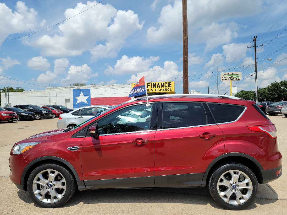 2014 RED /BEIGE Ford Escape Titanium (1FMCU0J98EU) with an 2.0L L4 DOHC 16V engine, 6-Speed Automatic transmission, located at 2660 S.Garland Avenue, Garland, TX, 75041, (469) 298-3118, 32.885551, -96.655602 - CASH$$$$ ESCAPE TITANIUM!! This is a Super Clean 2014 FORD ESCAPE TITANIUM SUV! NAVIGATION! BACK UP CAMERA! HEATED/LEATHER SEATS! BLUETOOTH! SAT RADIO! SUPER CLEAN! MUST SEE! Come in for a test drive today. We are open from 10am-7pm Monday-Saturday. Call us with any questions at 469-202-7468, - Photo #5