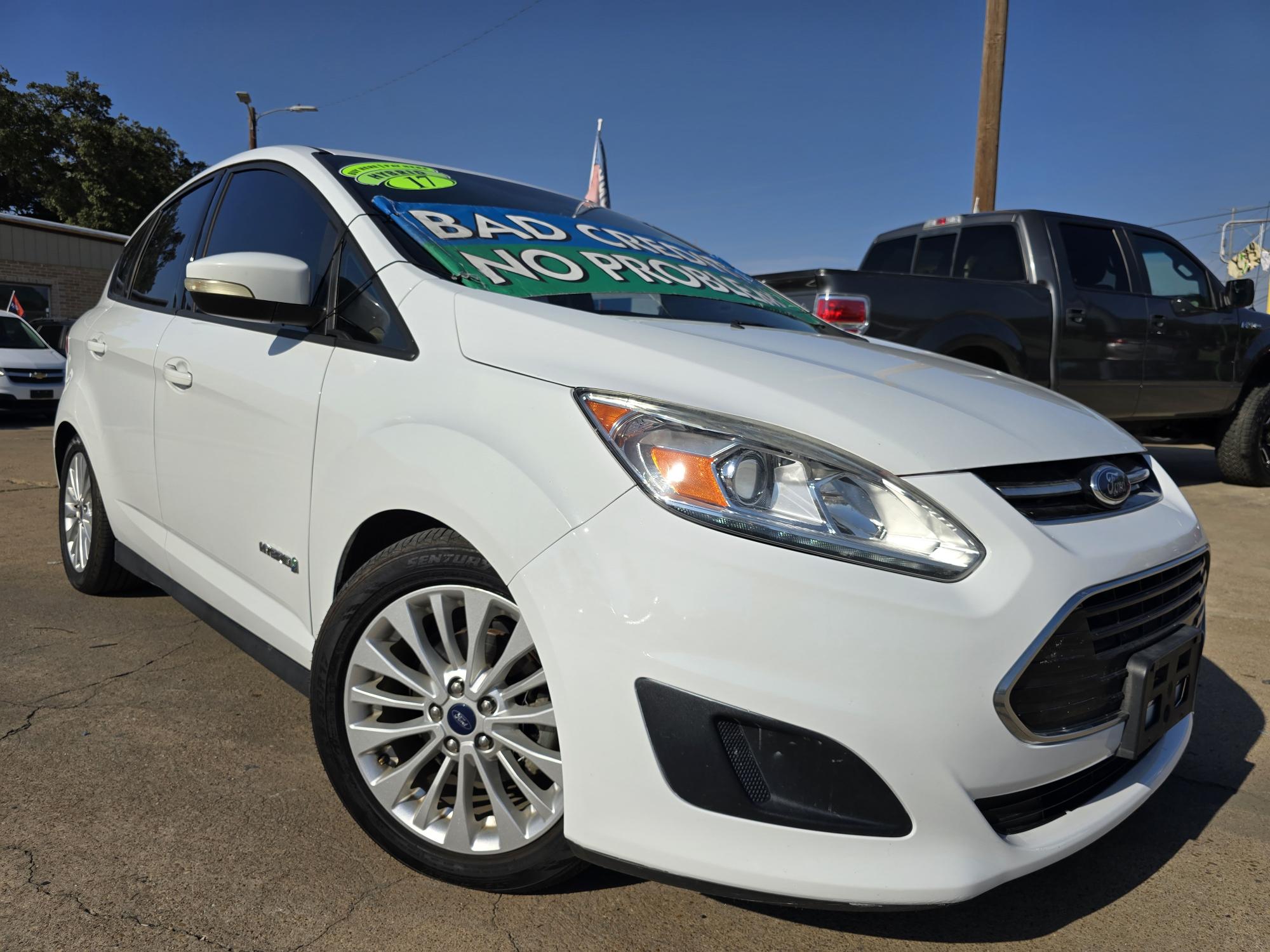 photo of 2017 Ford C-Max Hybrid SE Hatchback