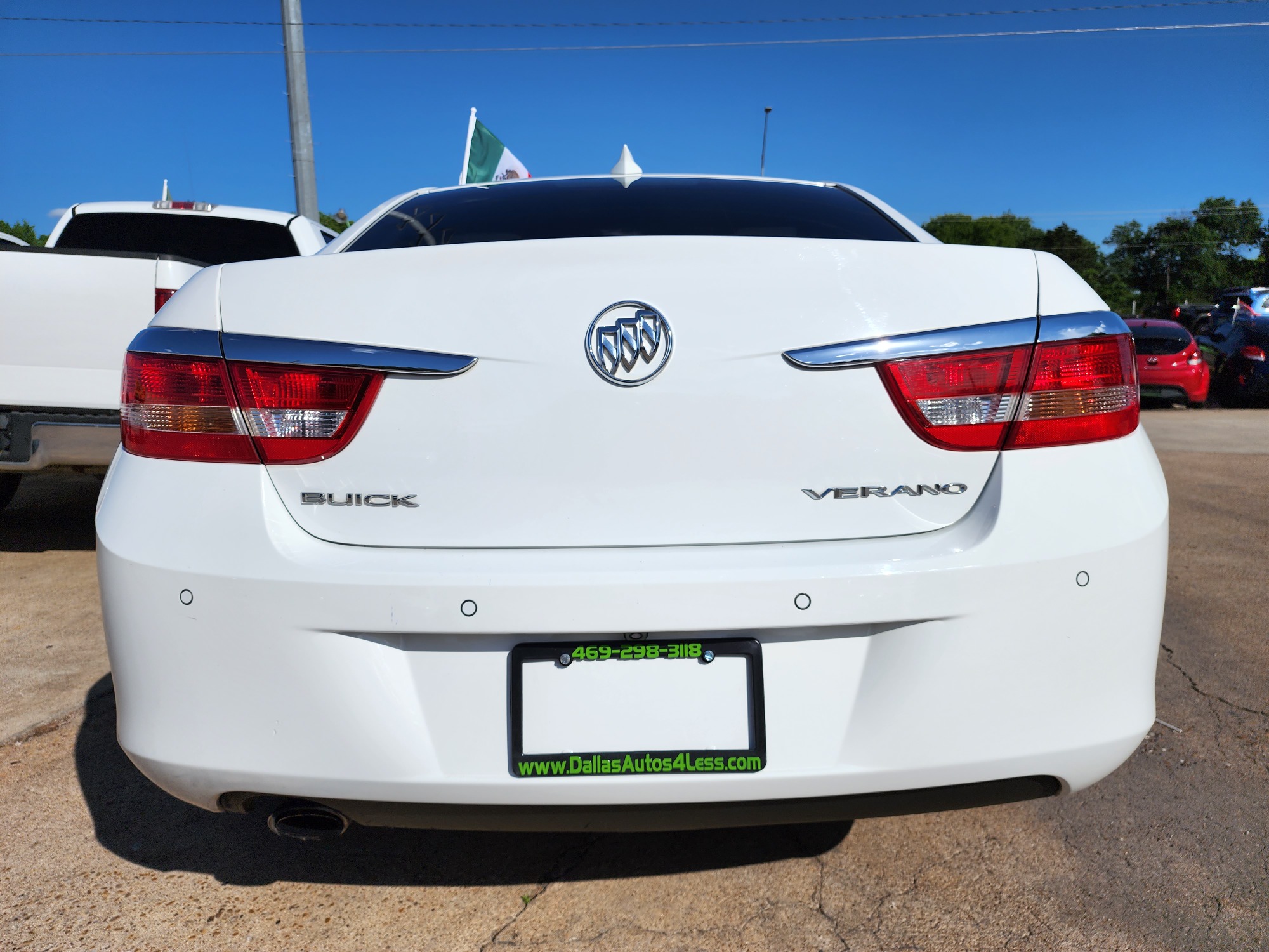 2015 WHITE Buick Verano Convenience (1G4PR5SK3F4) with an 2.4L L4 DOHC 16V FFV engine, 6-Speed Automatic transmission, located at 2660 S.Garland Avenue, Garland, TX, 75041, (469) 298-3118, 32.885387, -96.656776 - Photo #4