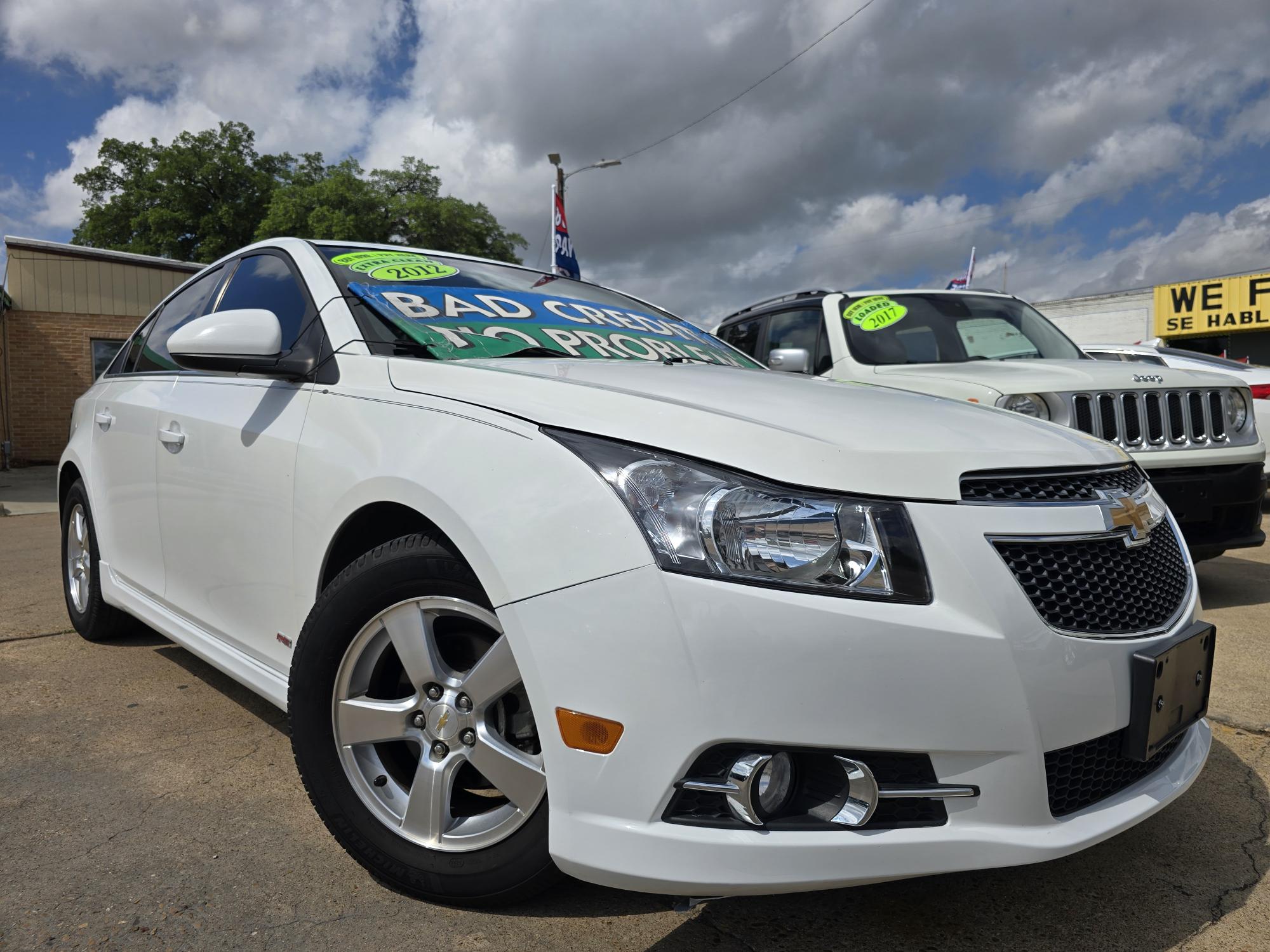 photo of 2012 Chevrolet Cruze 1LT Sedan