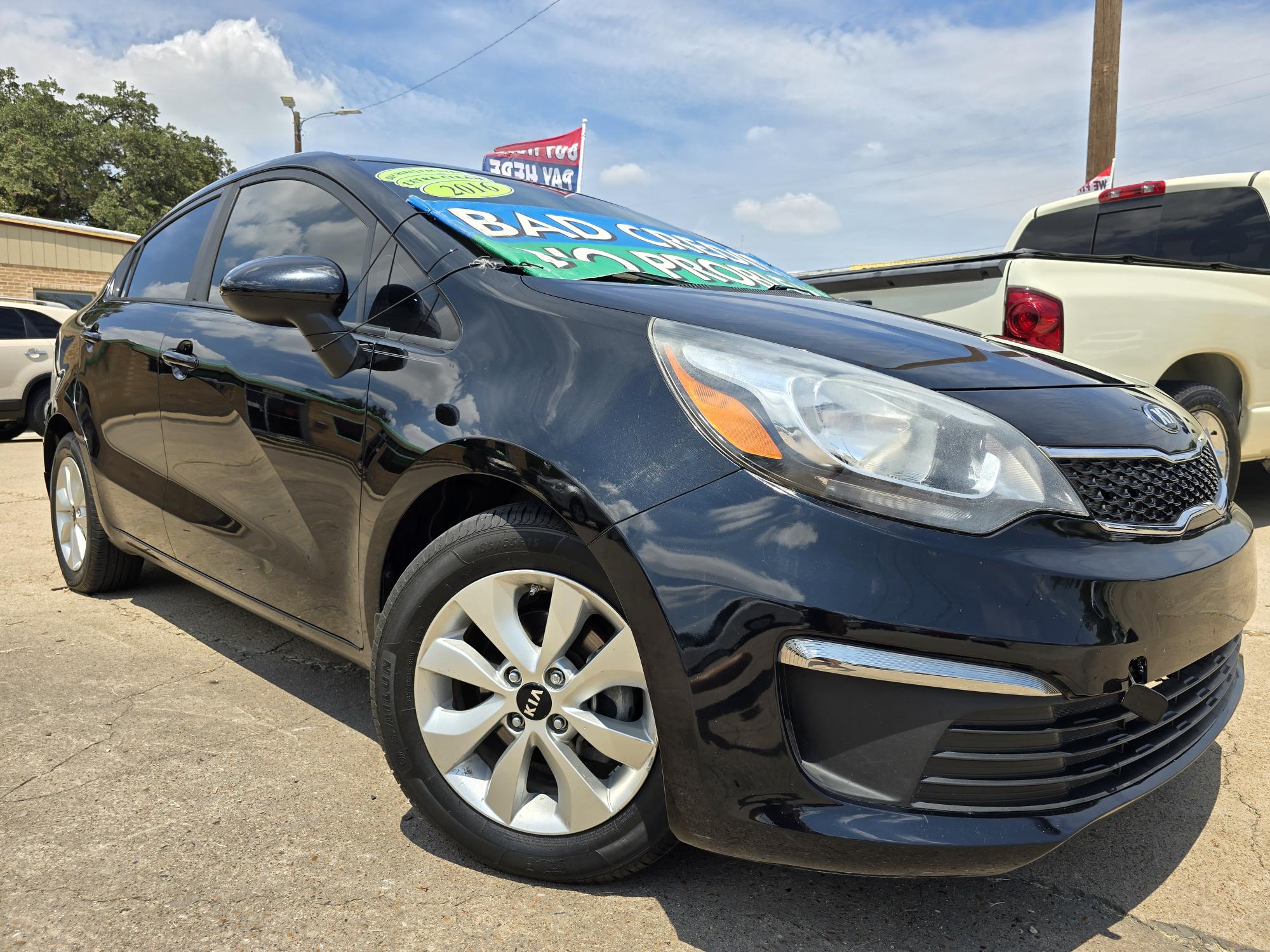 photo of 2016 Kia Rio Sedan EX Sedan