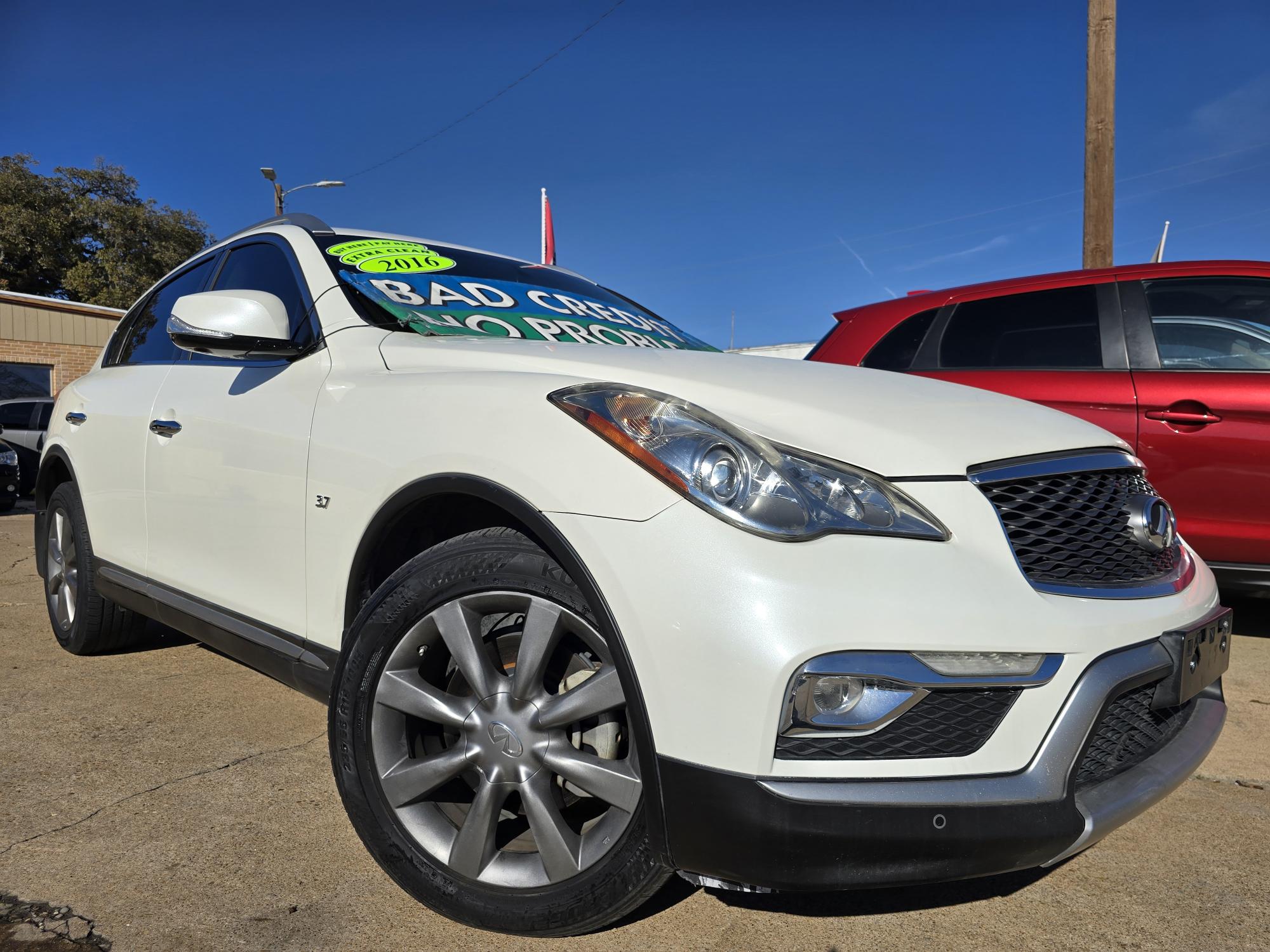 photo of 2016 Infiniti QX50 Sport Utility