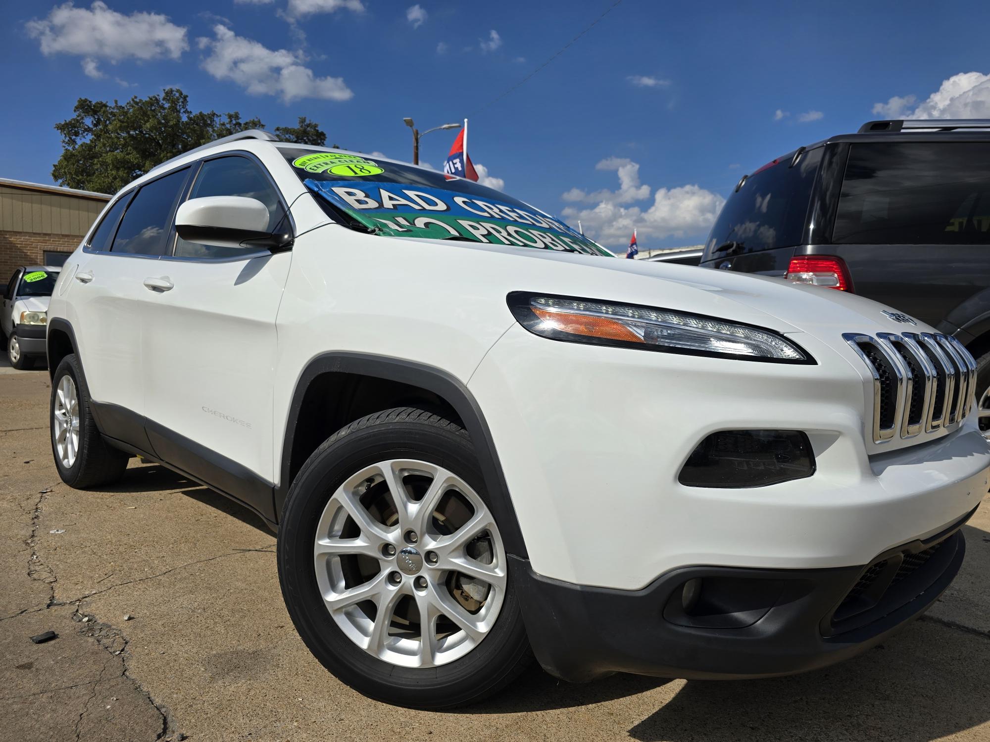 photo of 2018 Jeep Cherokee Latitude Sport Utility