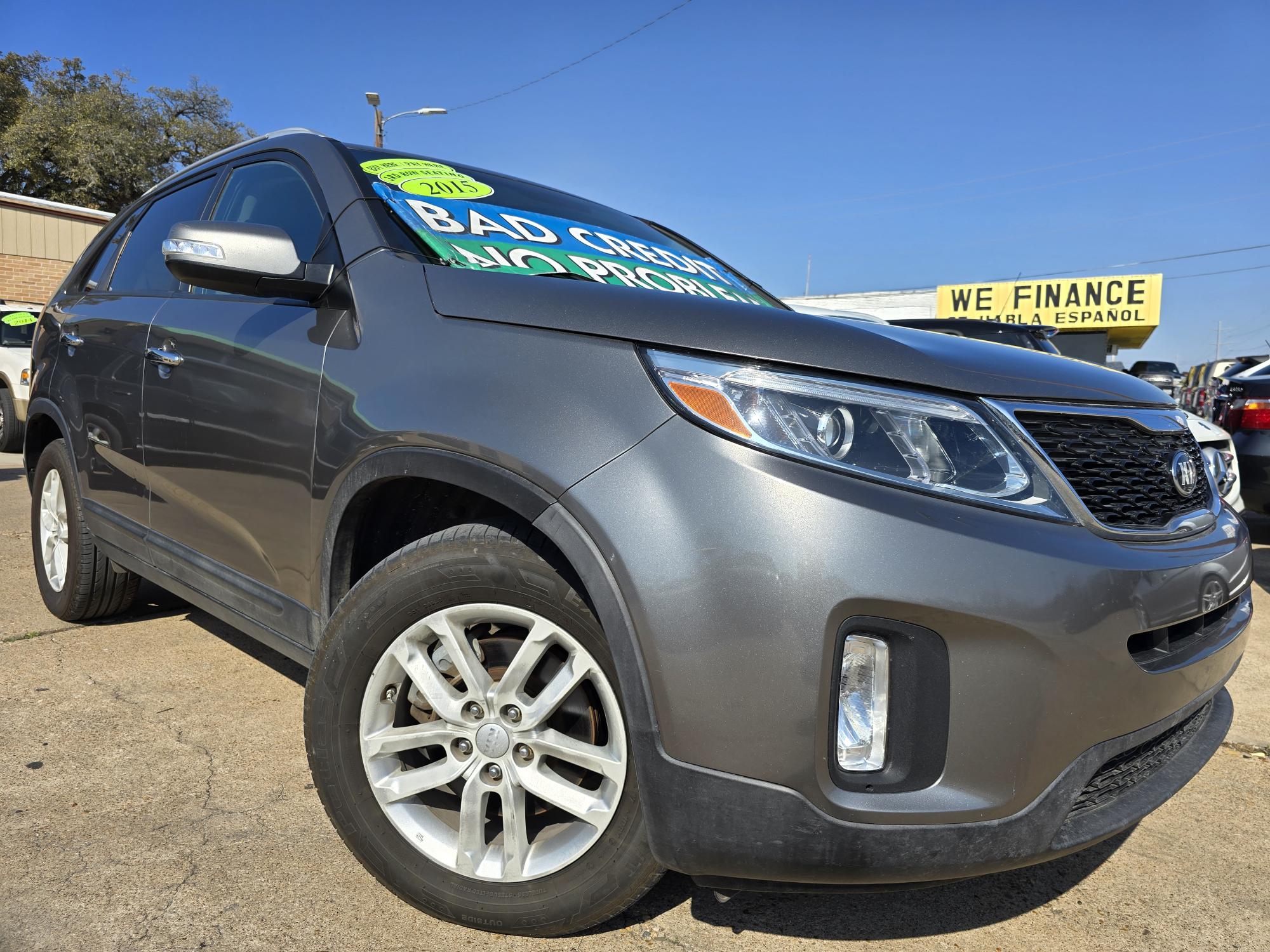 photo of 2015 Kia Sorento LX Sport Utility