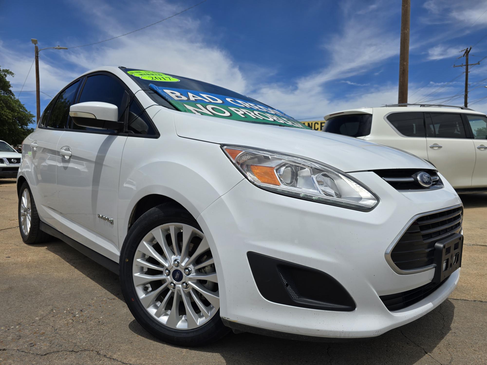 photo of 2017 Ford C-Max Hybrid SE Hatchback