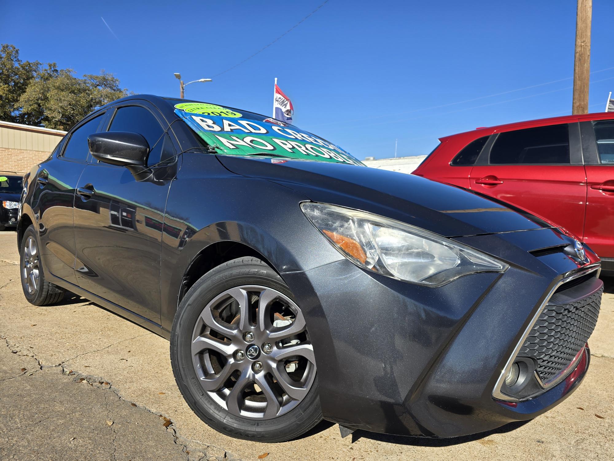 photo of 2019 Toyota Yaris LE Sedan