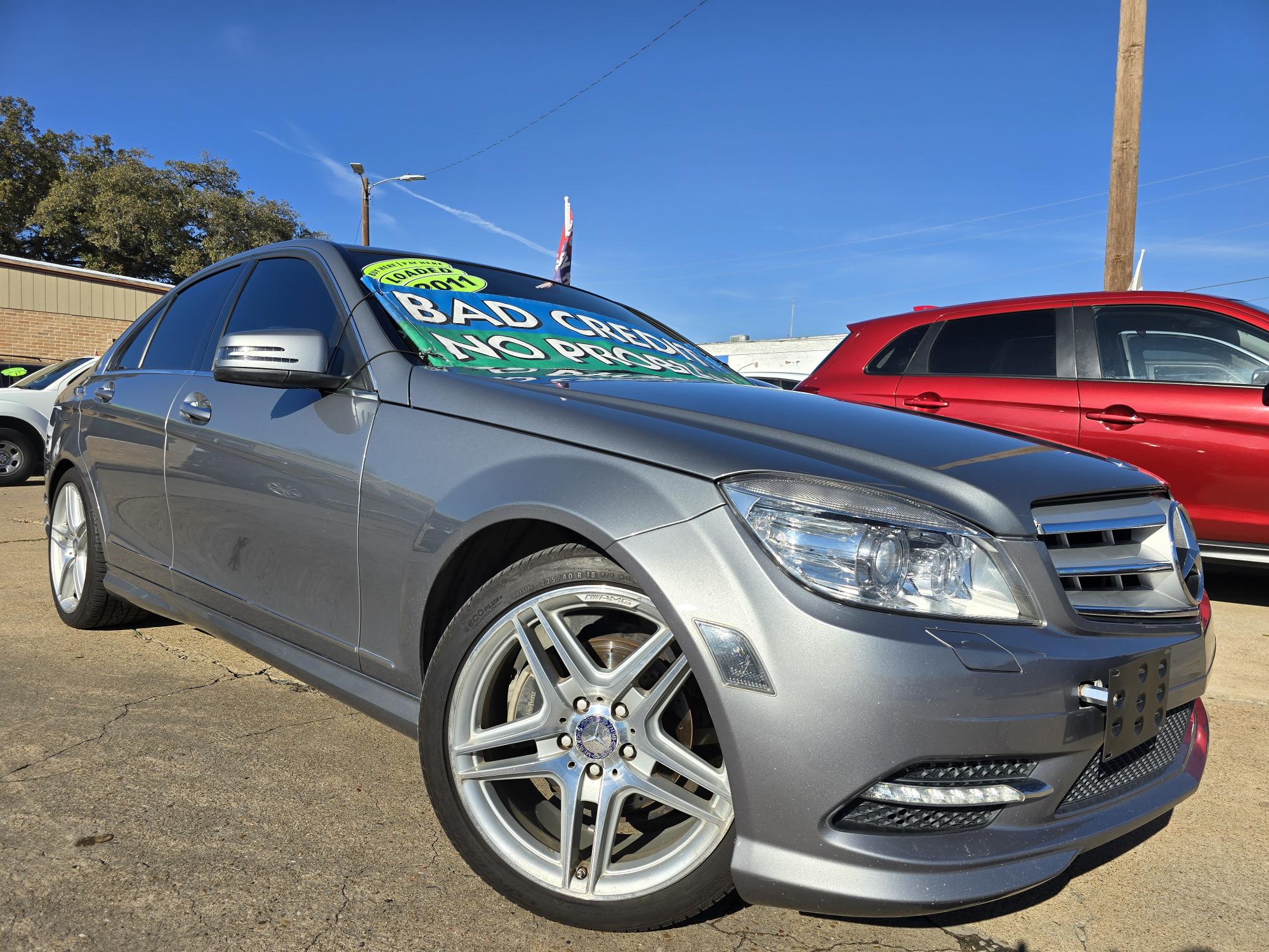 photo of 2011 Mercedes-Benz C300 Luxury Sedan