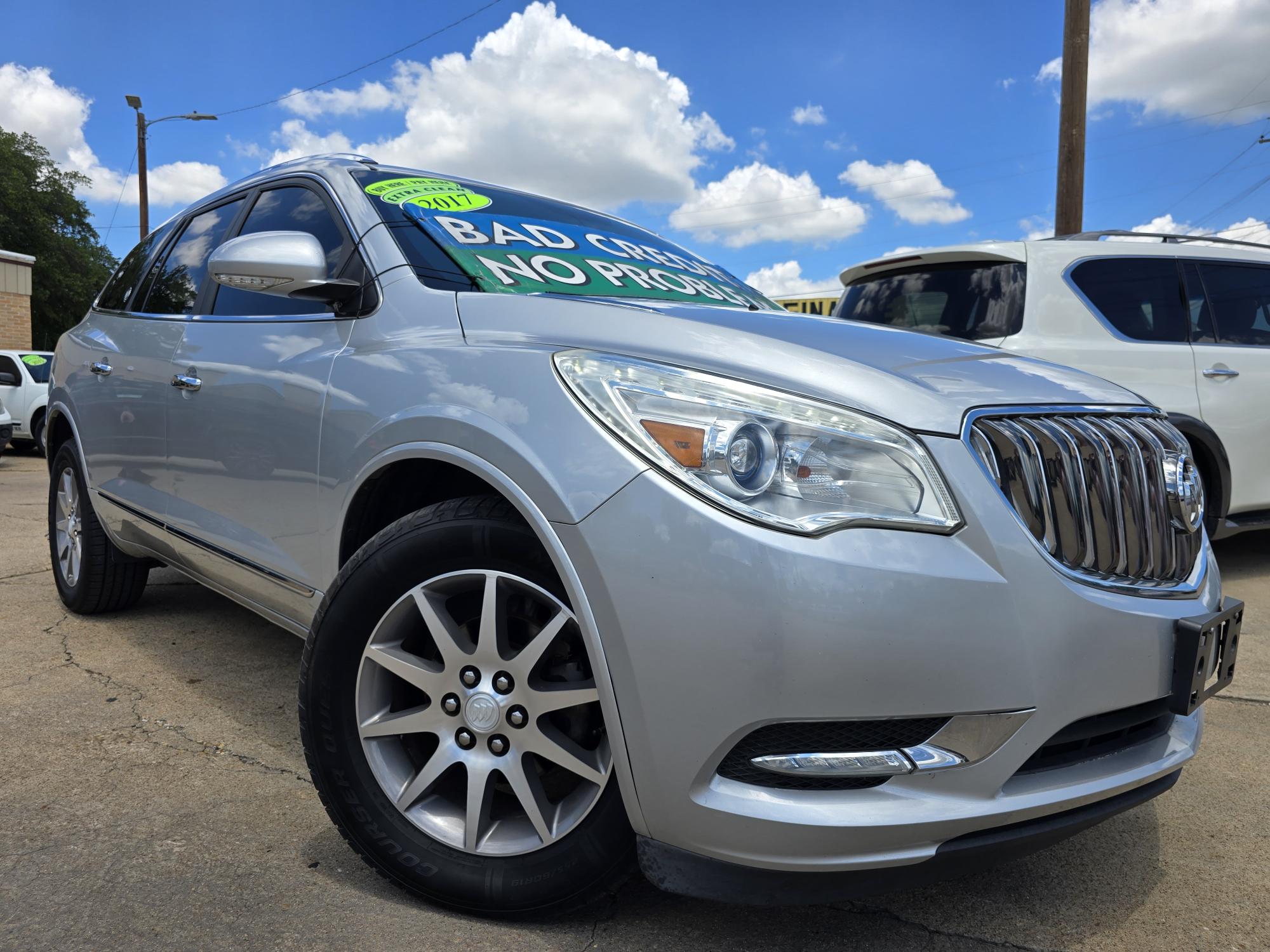 photo of 2017 Buick Enclave Convenience Sport Utility