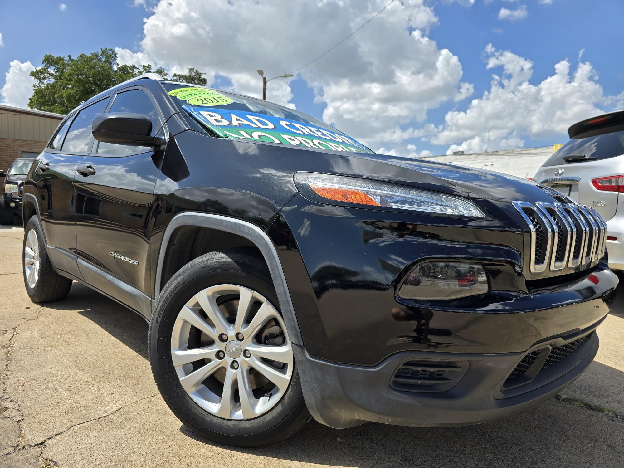 photo of 2015 Jeep Cherokee Sport Sport Utility