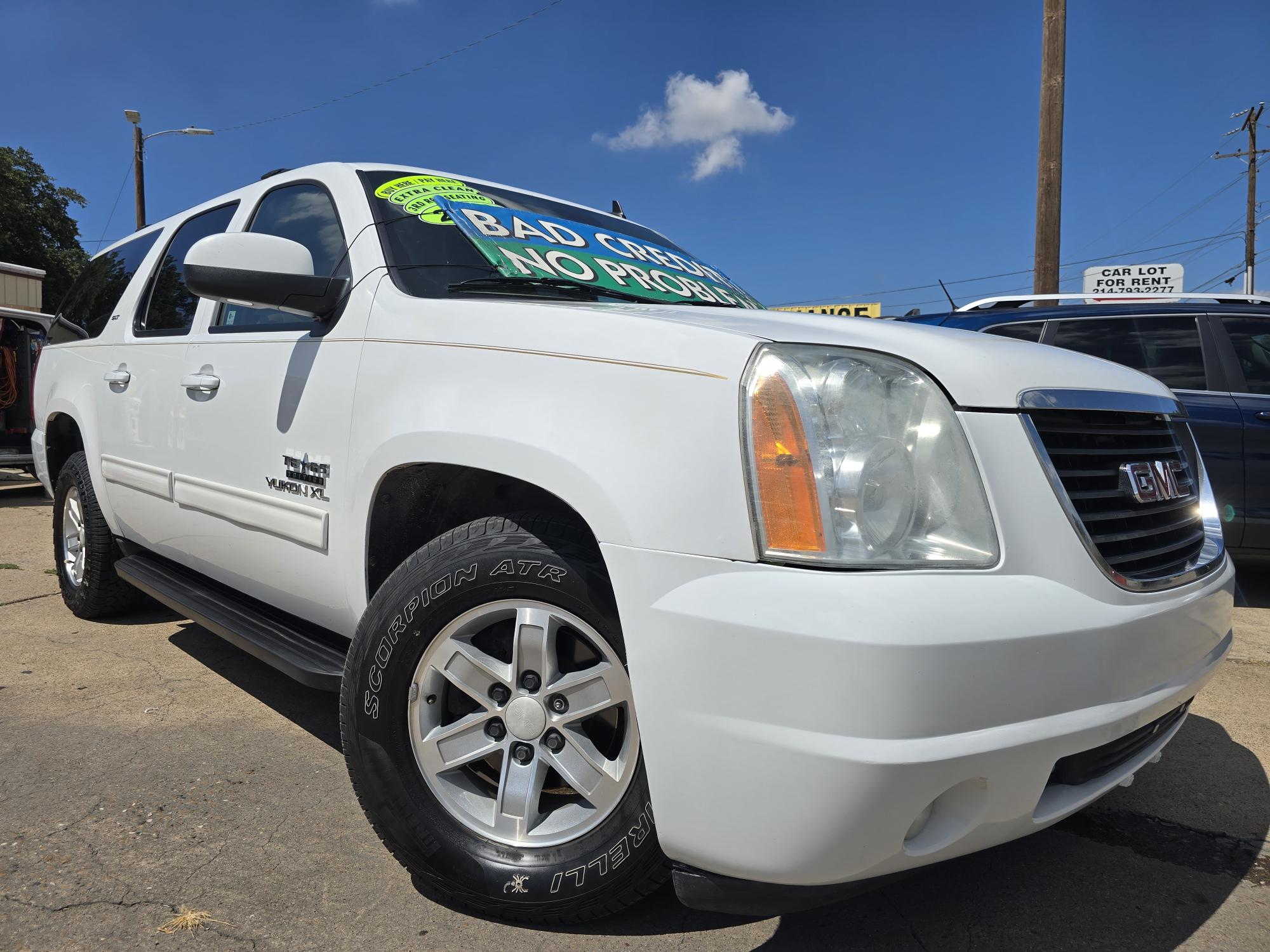 photo of 2010 GMC Yukon XL SLT Sport Utility