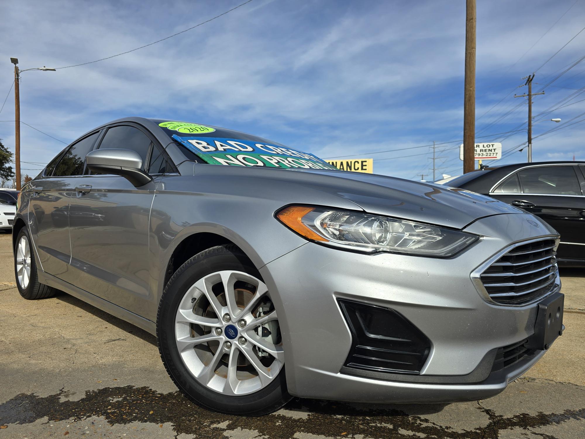 photo of 2020 Ford Fusion SE Sedan