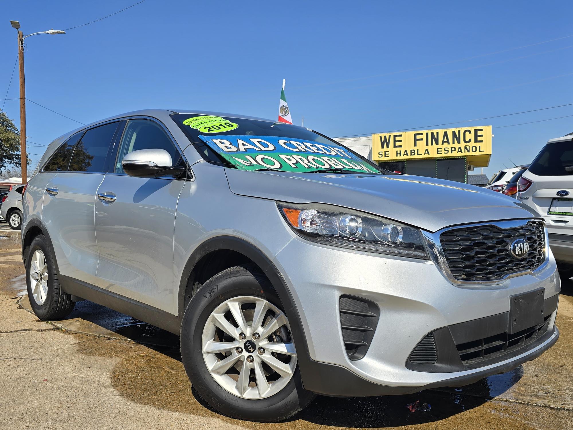 photo of 2019 Kia Sorento LX Sport Utility