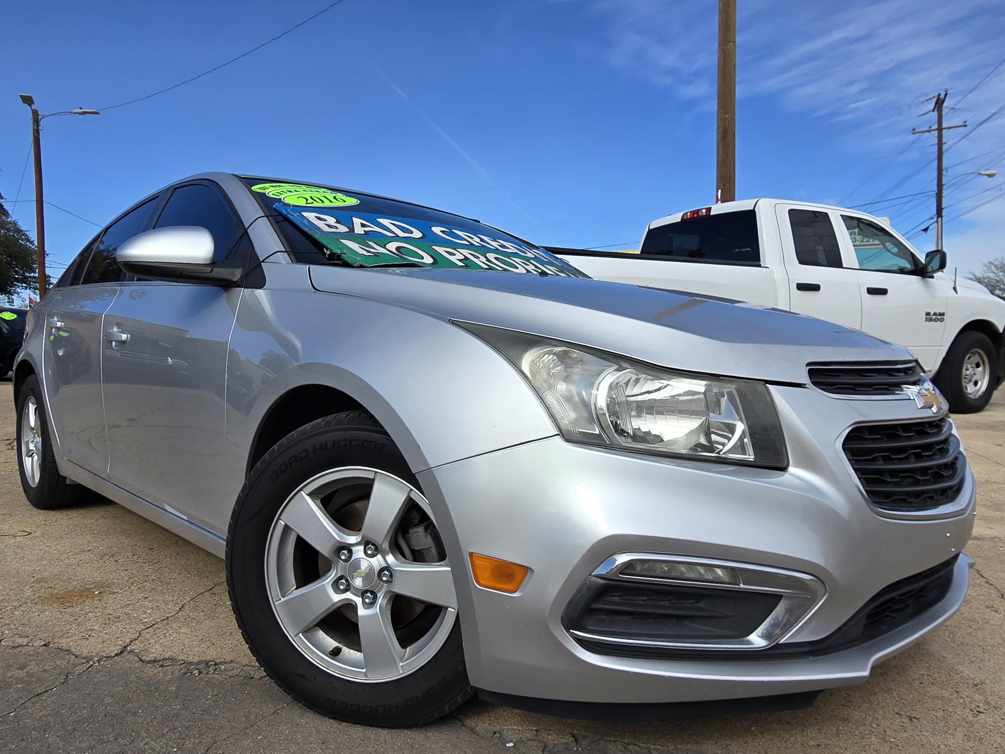 photo of 2016 Chevrolet Cruze LT Sedan