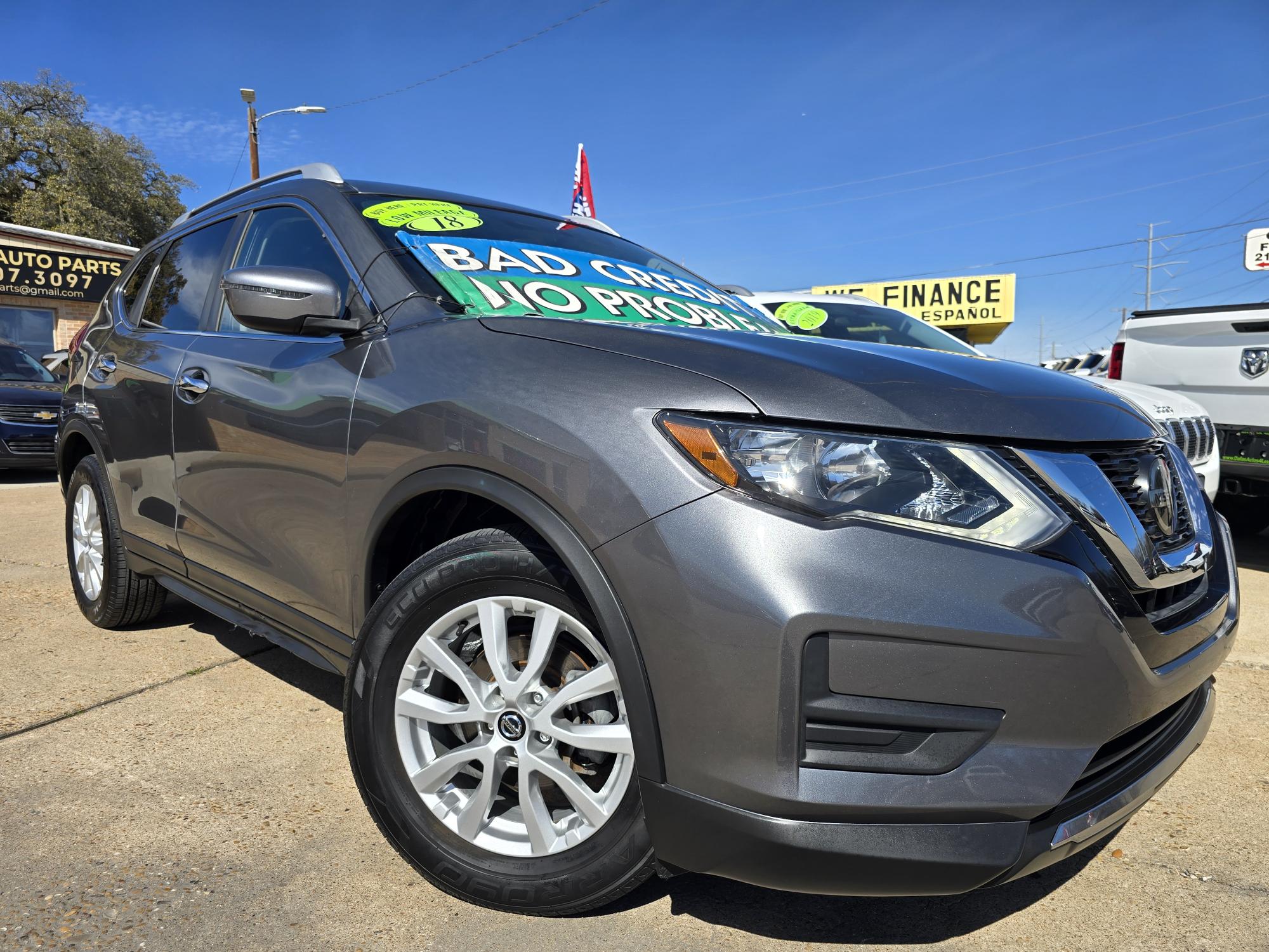 photo of 2018 Nissan Rogue SV Sport Utility