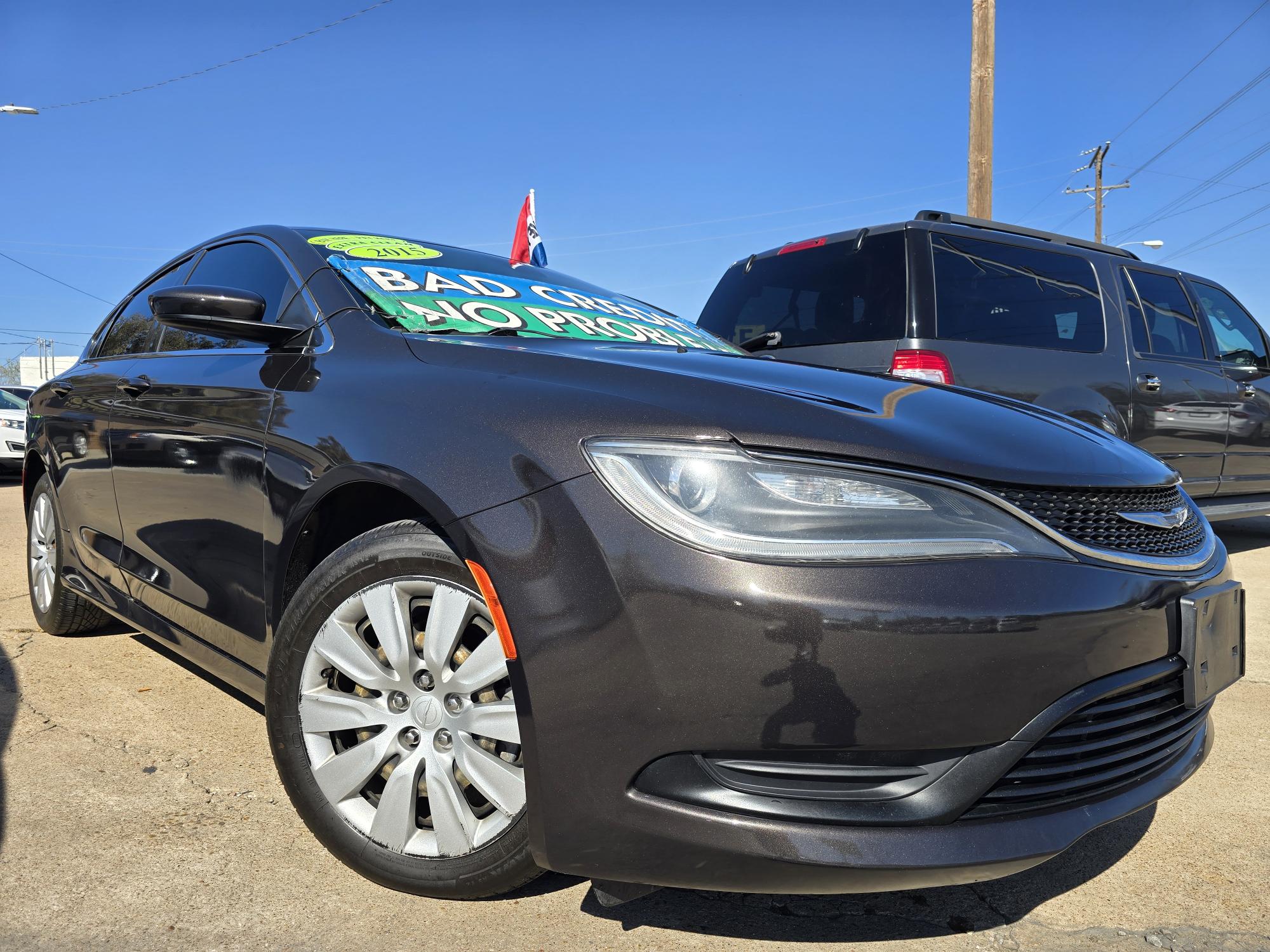 photo of 2015 Chrysler 200 LX